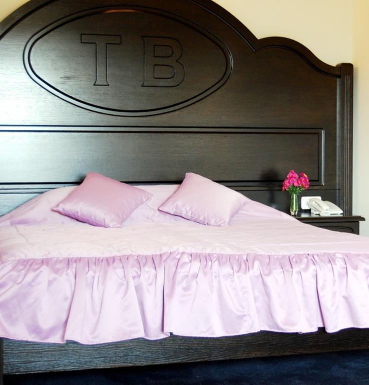 Hotel Toacabellevue Gura Humorului Quarto foto